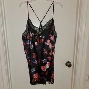 Plus size sleep slip